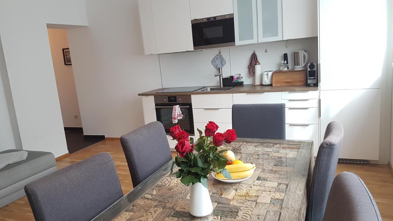 Apartament Moderne Maisonette Mit Terrasse